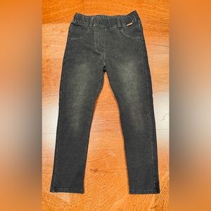 Girls jeans/leggings size 4. Italian brand Boboli. Super soft and strechy.